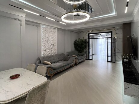 Memar Əcəmidə 3 otaqlı yeni tikili mənzil satılır, 105 m², 261 000 AZN, şəkil 2 / 11