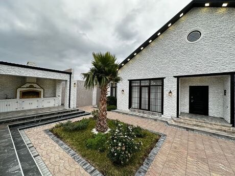 5 otaqlı həyət evi/bağ evi - Mərdəkan q. - 250 m²