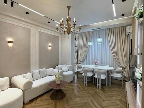 Объявление №5921966 - Баку, м. Элмляр Академиясы, 2-комн., 77 м², 7/17 этаж