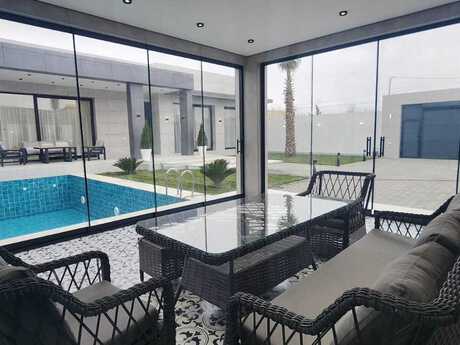 5 otaqlı həyət evi/bağ evi - Mərdəkan q. - 290 m²