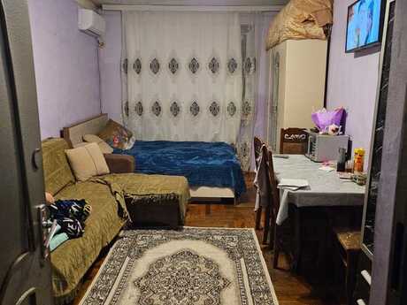 1 otaqlı köhnə tikili - İnşaatçılar m. - 17 m²