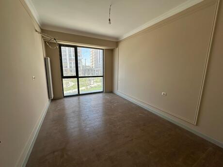 3 otaqlı yeni tikili - Bakmil m. - 70 m²