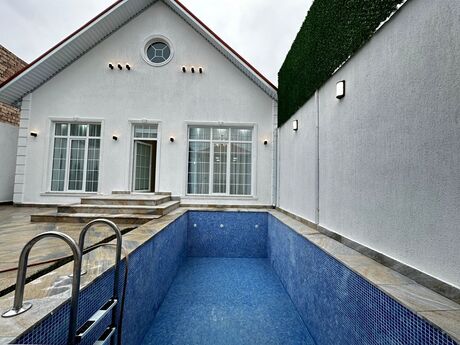 4 otaqlı həyət evi/bağ evi - Şüvəlan q. - 130 m²