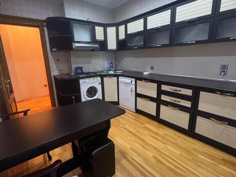 2 otaqlı yeni tikili - Nəriman Nərimanov m. - 91 m²