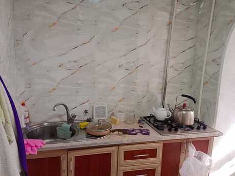 1 otaqlı köhnə tikili - Neftçilər m. - 30 m²