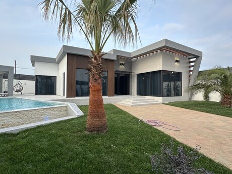 5 otaqlı həyət evi/bağ evi - Mərdəkan q. - 250 m²