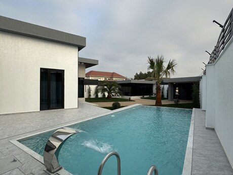 5 otaqlı həyət evi/bağ evi - Mərdəkan q. - 250 m²