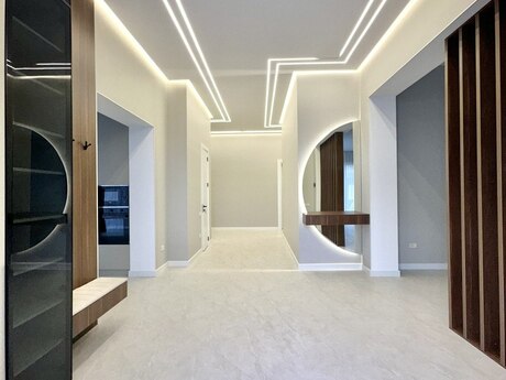 5 otaqlı həyət evi/bağ evi - Mərdəkan q. - 250 m²