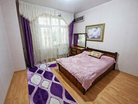 Elan №5922437 - Bakı, Əhmədli m., 3 otaqlı, 150 m², 2/17 mərtəbə