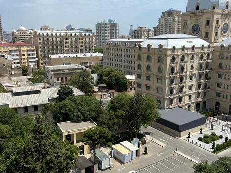 5 otaqlı yeni tikili - Nizami m. - 245 m²