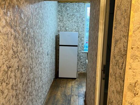 1 otaqlı köhnə tikili - Qara Qarayev m. - 34 m²