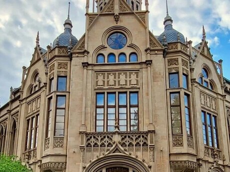 Объявление №5922591 - Баку, м. Ичеришехер, 2-комн., 70 м², 4/8 этаж