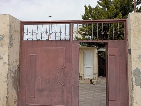 Satılır 3 otaqlı həyət evi/bağ evi 53.8 m², Novxanı q.