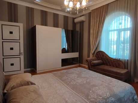 House with Garden, Villa For Sale