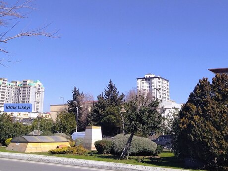 4 otaqlı yeni tikili - 8-ci mikrorayon q. - 132 m²
