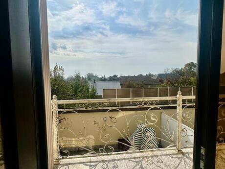 5 otaqlı həyət evi/bağ evi - Qəbələ - 117 m²