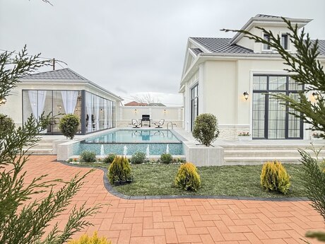 4 otaqlı həyət evi/bağ evi - Mərdəkan q. - 210 m²
