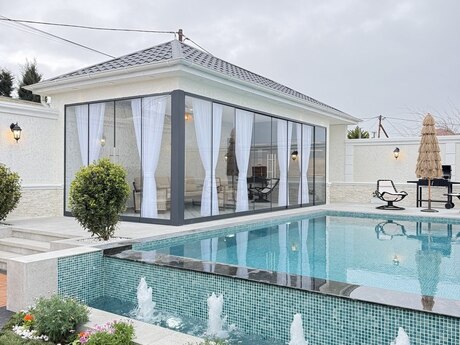 4 otaqlı həyət evi/bağ evi - Mərdəkan q. - 210 m²