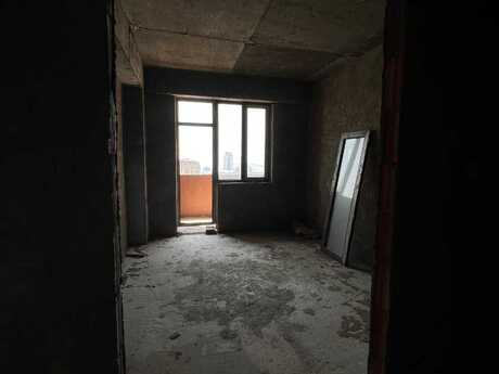 4 otaqlı yeni tikili - 28 May m. - 184 m²