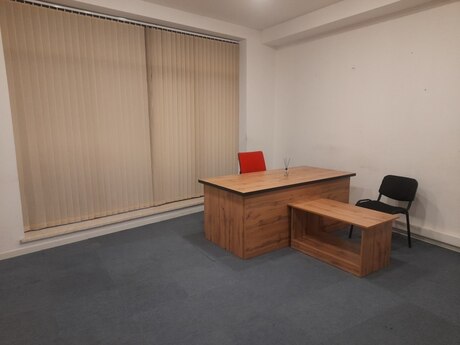 1-комн. офис - Наримановский  р. - 35 м²