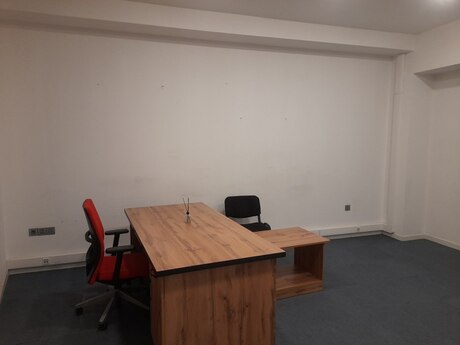 1-комн. офис - Наримановский  р. - 35 м²