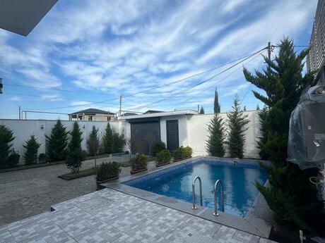 4 otaqlı həyət evi/bağ evi - Mərdəkan q. - 300 m²