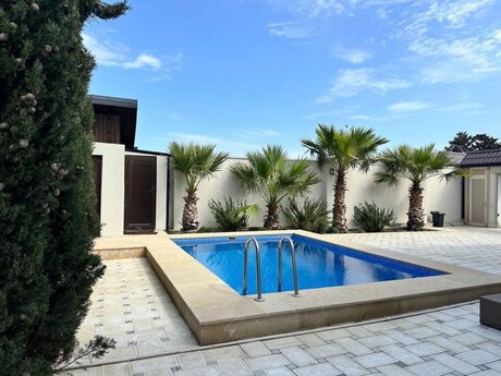 4 otaqlı həyət evi/bağ evi - Bilgəh q. - 250 m²