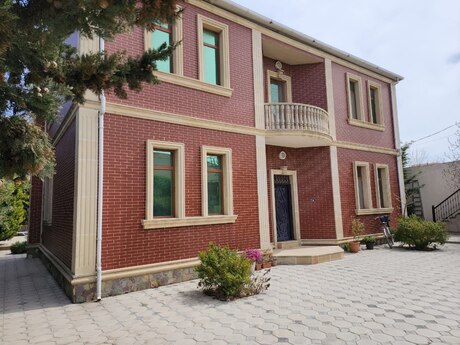 5 otaqlı həyət evi/bağ evi - Bilgəh q. - 320 m²