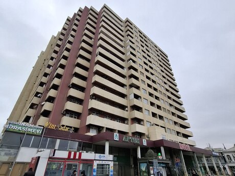 Объявление №5764704 - Баку, м. Автовокзал, 3-комн., 150 м², 17/18 этаж