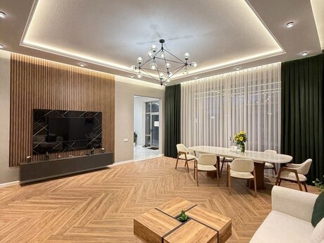 4 otaqlı həyət evi/bağ evi - Bilgəh q. - 250 m²