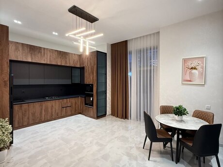 4 otaqlı həyət evi/bağ evi - Bilgəh q. - 250 m²