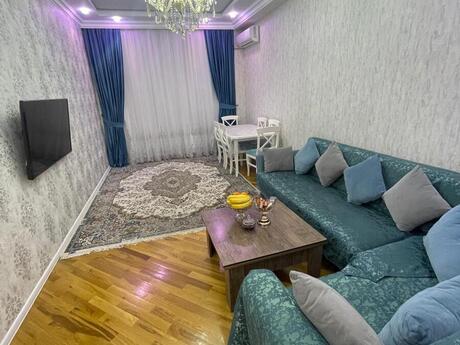 Elan №5923795 - Bakı, Yasamal q., 3 otaqlı, 75 m², 3/17 mərtəbə