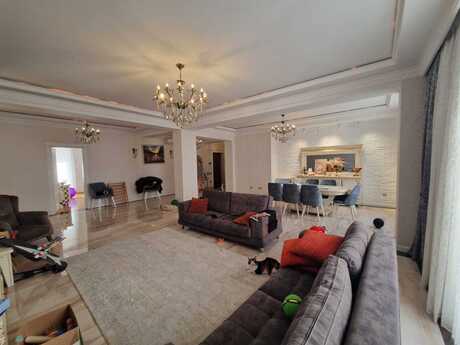 4 otaqlı yeni tikili - Şah İsmayıl Xətai m. - 220 m²