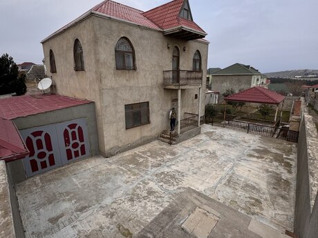 Satılır 6 otaqlı həyət evi/bağ evi 280 m², Mehdiabad q.