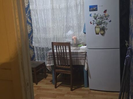 2 otaqlı köhnə tikili - Həzi Aslanov m. - 60 m²