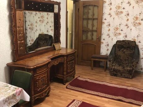 2 otaqlı köhnə tikili - Nəsimi r. - 55 m²