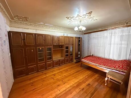 3 otaqlı köhnə tikili - Neftçilər m. - 60 m²