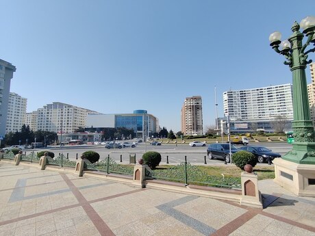 3 otaqlı yeni tikili - Həzi Aslanov m. - 127 m²