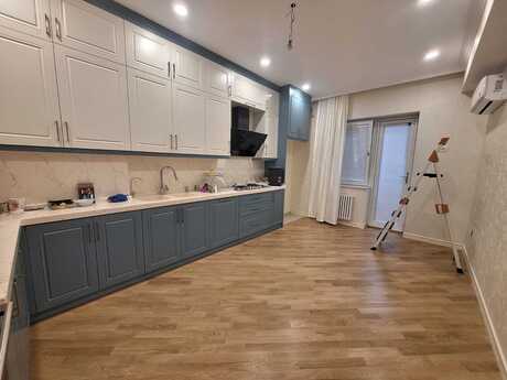 3 otaqlı yeni tikili - Elmlər Akademiyası m. - 135 m²