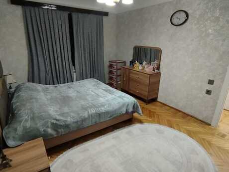 Satlr 3 otaql khn tikili 85 m, Hzi Aslanov q.