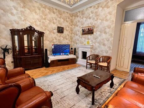 Elan №5924641 - Bakı, Nizami m., 3 otaqlı, 100 m², 2/5 mərtəbə