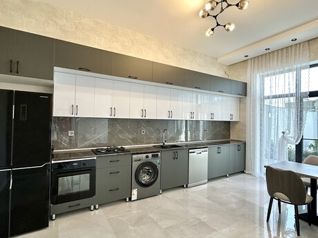 4 otaqlı həyət evi, 270 m², Şüvəlan: 370 000 ₼ 5