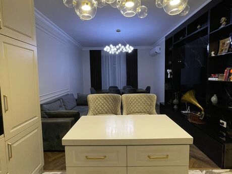 3 otaqlı yeni tikili - Nərimanov r. - 100 m²