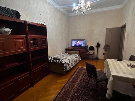 Объявление №5925146 - Баку, Наримановский  р., 2-комн., 55 м², 1/5 этаж