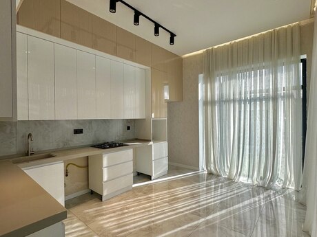 4 otaqlı həyət evi/bağ evi - Şağan q. - 140 m²
