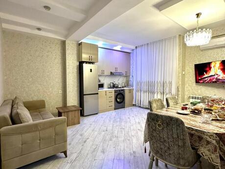 Elan №5925419 - Bakı, Badamdar q., 2 otaqlı, 50 m², 3/5 mərtəbə