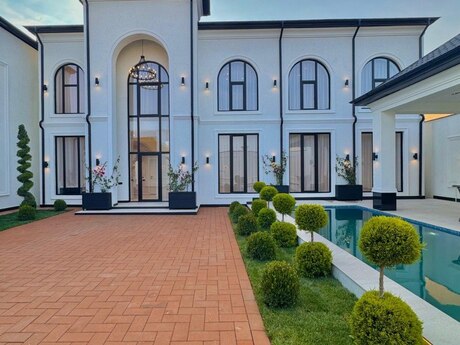 4 otaqlı həyət evi/bağ evi - Mərdəkan q. - 220 m²
