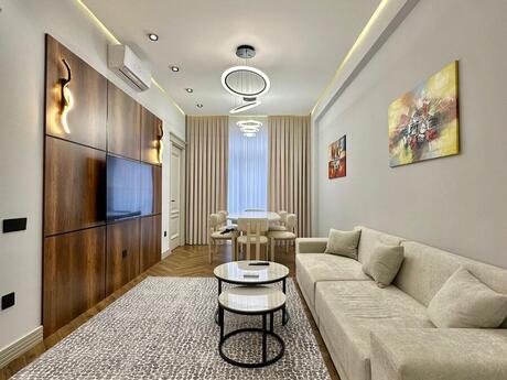 Elan №5925514 - Bakı, Nərimanov r., 3 otaqlı, 77 m², 3/15 mərtəbə