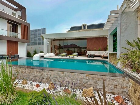 6 otaqlı həyət evi/bağ evi - Mərdəkan q. - 500 m²