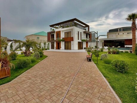 6 otaqlı həyət evi/bağ evi - Mərdəkan q. - 500 m²